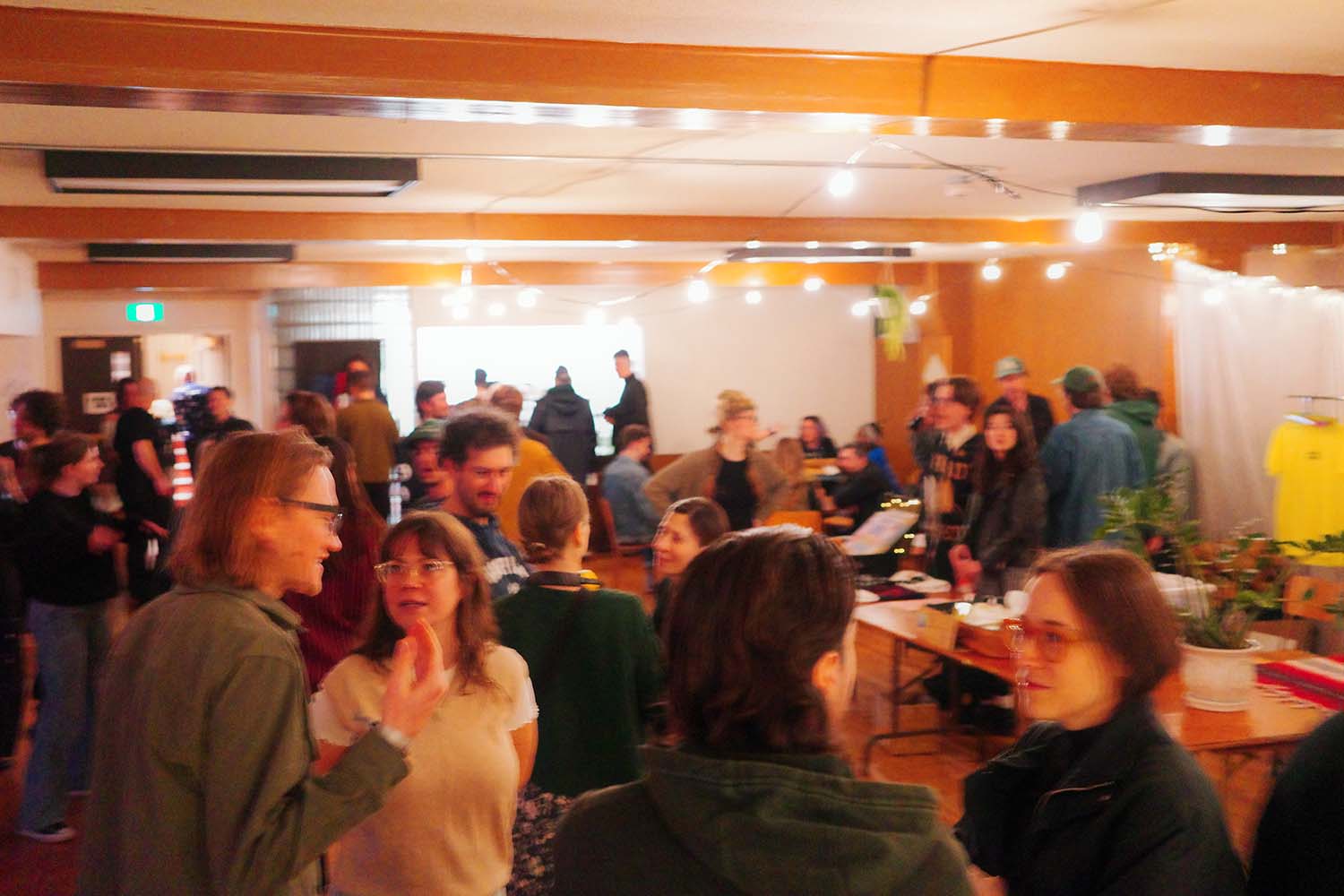 crowd